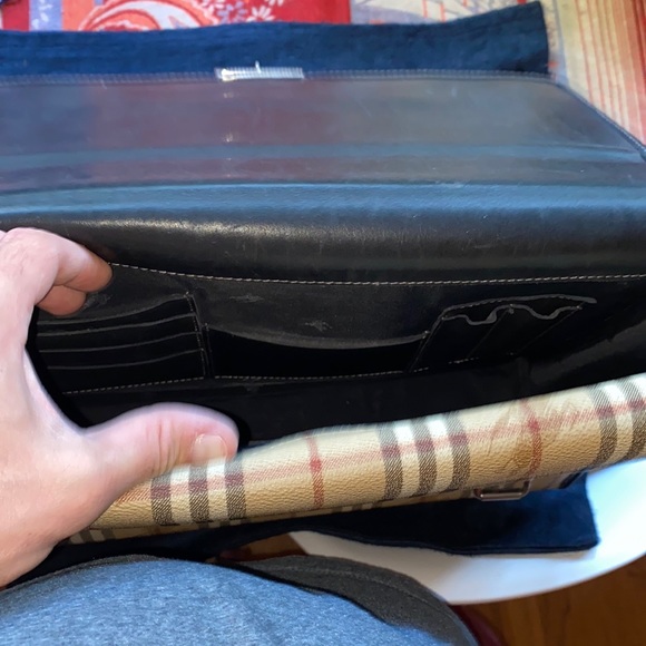 Burberrys Nova Check Briefcase - Picture 4 of 10